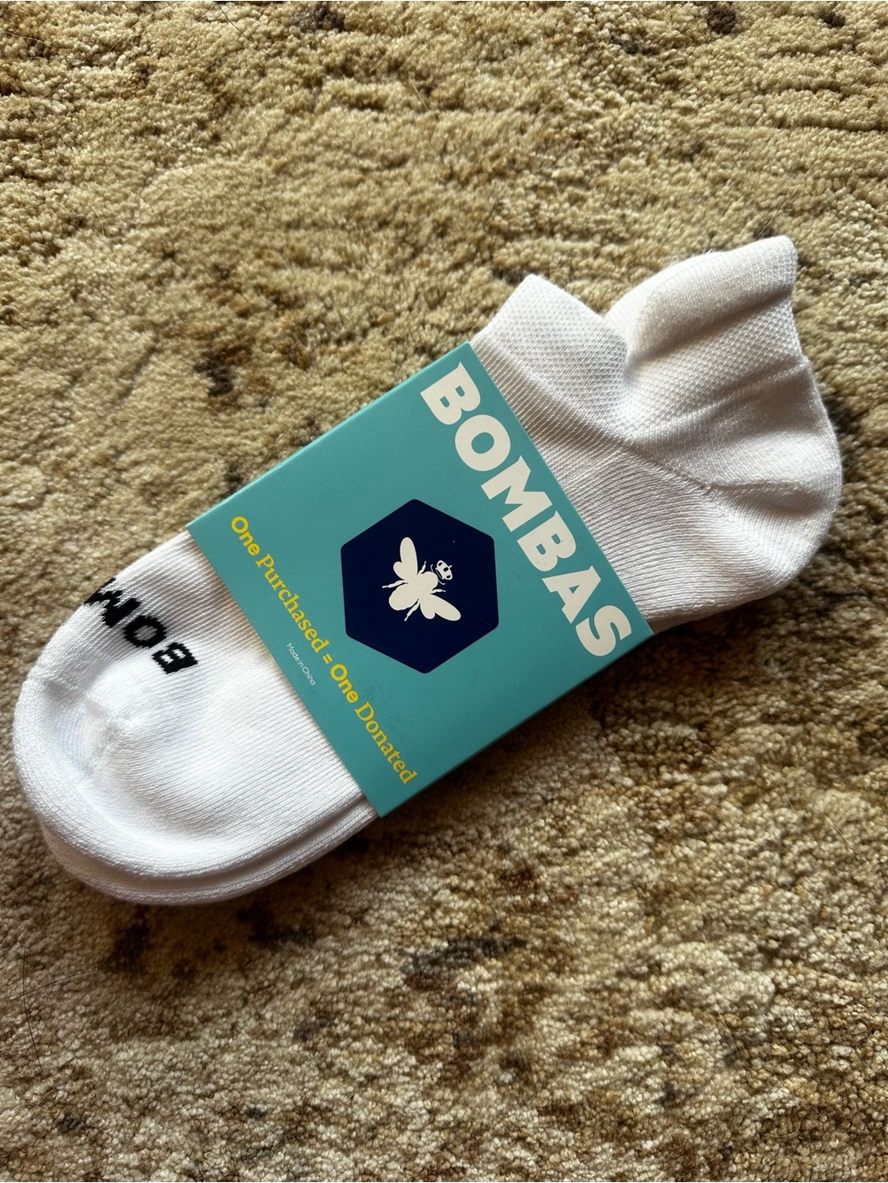 Bombas mid weight ankle medium nwt